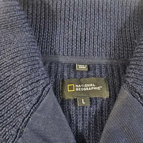 Chunky cozy oversized grandpa sweater quarter button up National Geographic - Picture 8 of 14